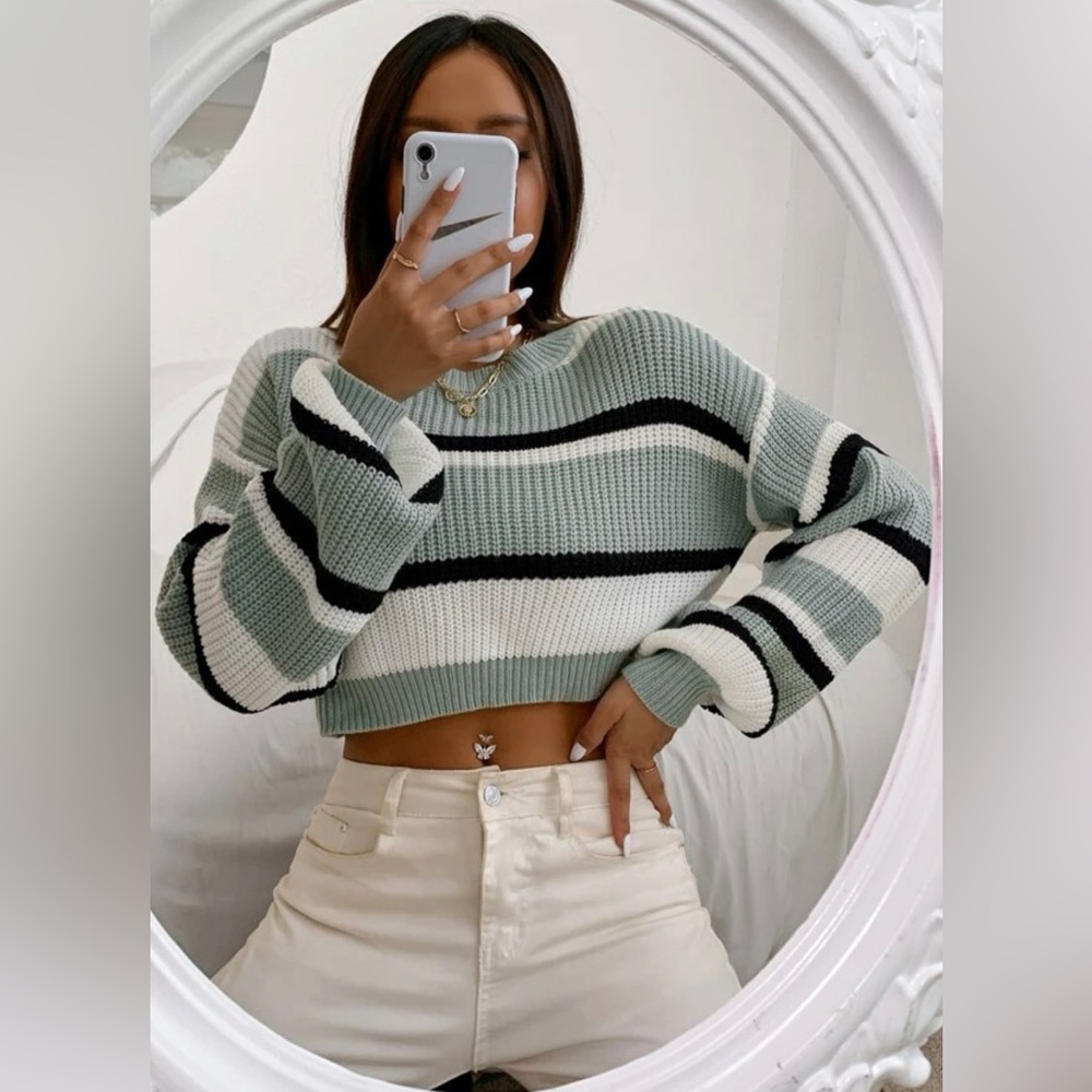 SHEIN Color-block Cropped Sweater